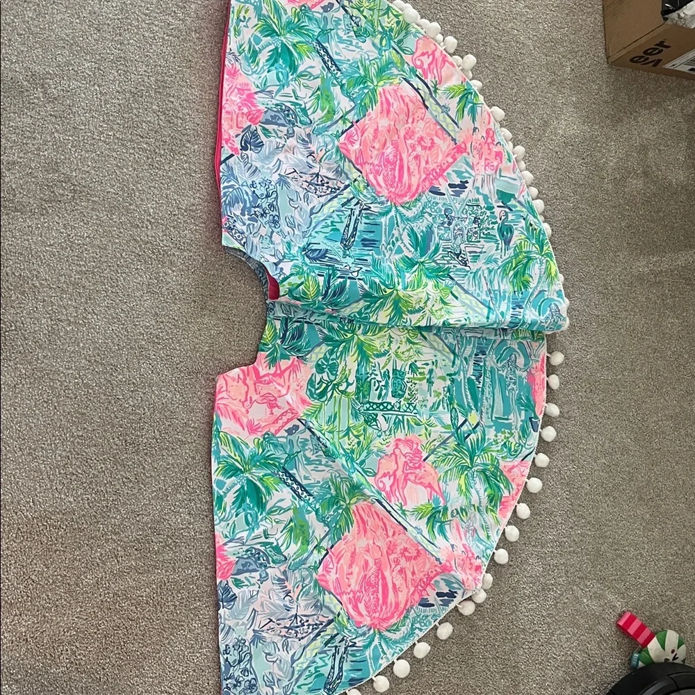Lilly Pulitzer - Christmas tree skirt - Picture 3 of 5